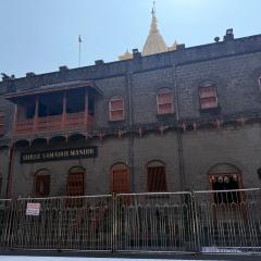HOTEL GRKK - Near Shri Saibaba Samadhi Temple Shirdi