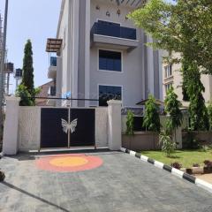 M-Earl Luxury Appartments