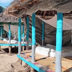 Jaymy Beach Fales