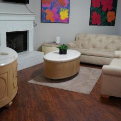 Modern and Cozy 3BR Memphis with Jetted Tub