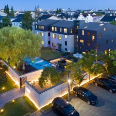 Wuzhen Yinshuxiangshe Design Hotel Xizha Scenic Area South Gate Branch