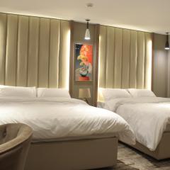 Azmal Hotel & Suites