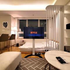 A comfortable Gangnam house in the city center-537