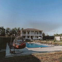 Villa Qokhi