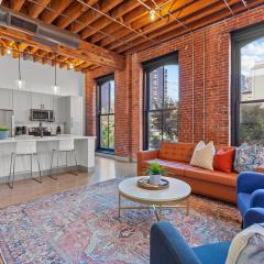 Riverfront Loft - Gym Cafe - G203