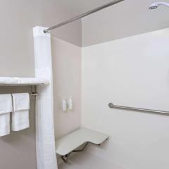 Days Inn by Wyndham Jackson Downtown