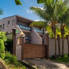 Private Villa with Pool by CliffHanger Villas