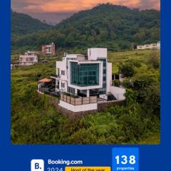 EKOSTAY Gold - Gravity Villa