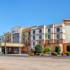 Comfort Suites Glendale - State Farm Stadium Area