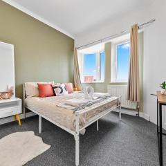 Twickenham Retreat 2 bed Beauty