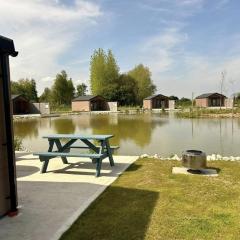 Lakeside Fishing Retreats