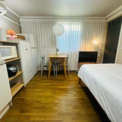 Stay Cozy Corner Gangnam, Suseo, Ilwon-dong, Samsung Hospital, a 7-minute walk from Daecheong Statio