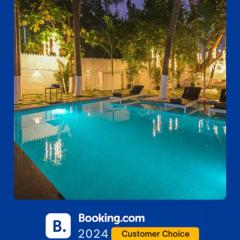 EKOSTAY Gold - Driftwood Villa