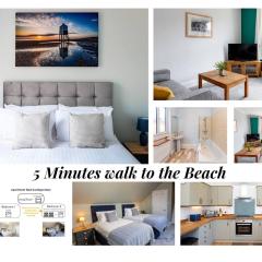 Pass the Keys Stylish 2 Bed Flat near Beach M5