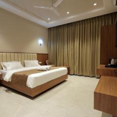 Hotel Regal Palm