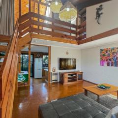 'Broulee Break' -2-Bed Beach House with Games Room