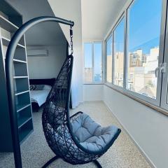 Zero55Rooms 3-bed 3-bath apartment with sea views