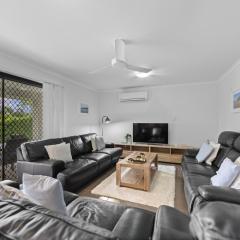 Charming 3-Bed Home Near Sunshine Coast