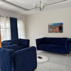 Sneakylink Apartments and tours