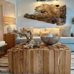 TOWER 2 MASTER SUITEs, 2 KINGS BEDS, MARINA