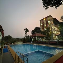 Arav Resort