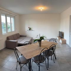 T4 3 chambres canapé convertible 8 places