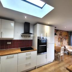 Modern one-bed flat with patio