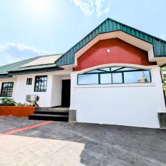 White Castle Hotels And Bar - Abak Rd, Uyo