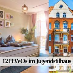 12 FEWOs im Jugendstilhaus mit Aufzug, Terrasse, Kingsize-Bett, Smart-TV, etc
