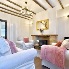 Central Buxton - Modern Cottage - Peak District