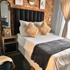 Cosy mini happy place