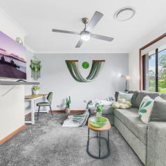 Located in Cranebrook, 3 bedrooms, relaxing home