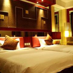 Dunhuang Grand Soluxe Hotel