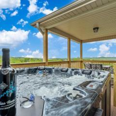 Pvt Hot Tub, Stonebridge Golf Course On Site, Ozark Views, Near Silver Dollar City w Free Tickets!