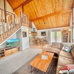 NEW - Peakview Lodge - Fireplace- Views