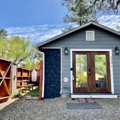 The Modern Blue- Walk to Downtown Prescott