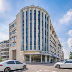 云绯酒店(上海虹桥吴中路店)