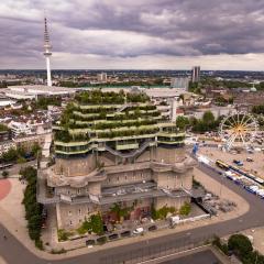 REVERB by Hard Rock Hamburg