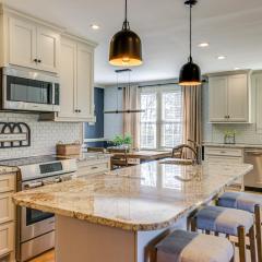 3 Mi to Dtwn Greer Mountain-View Home!