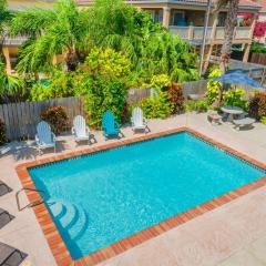 Casa Caracol B - Walk to the Beach!