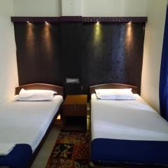 Hotel Indira Lodge