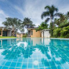 3 TIGERS Resort & Hostel