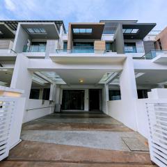 142 spacious 3storey 6BR 6bath for big family wedding birthday easy parking