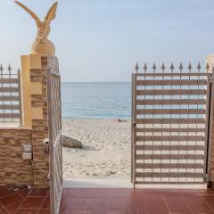 Casa Vacanza - Apri il Cancello e Sei in Acqua
