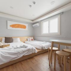 Dawoo House 2 in Hongdae