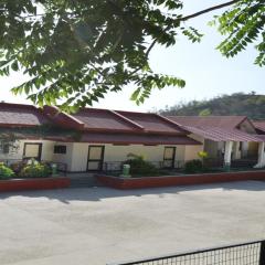 Tikkar Taal Tourist Resorts
