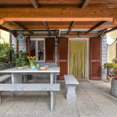 Apartment La terrazza di Pomonte by Interhome
