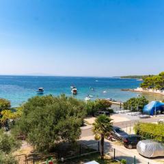 Apartman Petra s pogledom na more