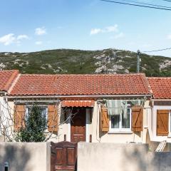 Gorgeous Home In Le Rove With Wifi