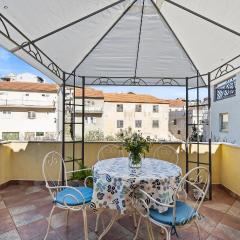 Awesome Apartment In Zaton With Wifi